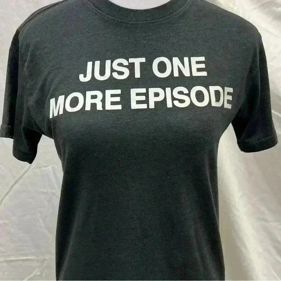 Dark grey graphic tee. - Picture 1 of 9